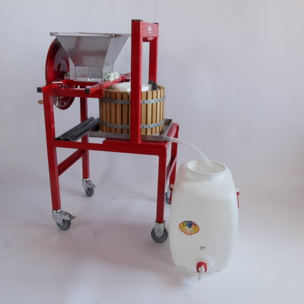 Domáca minivýrobňa štiav – mobilná s košovým lisom TP 40