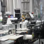 Štvorhlavová plnička plechoviek so zatváračkou CP-4 